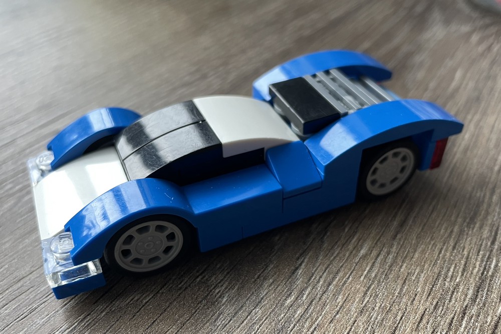 LEGO MOC blue hybrid racing car by digitsletters | Rebrickable - Build ...